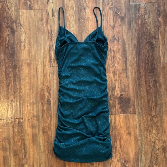 Sparkly stretchy dress - Picture 4 of 7